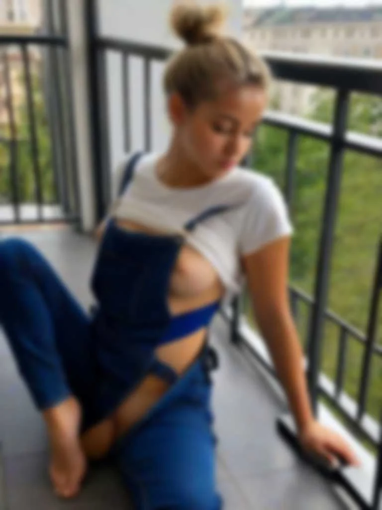 Яна